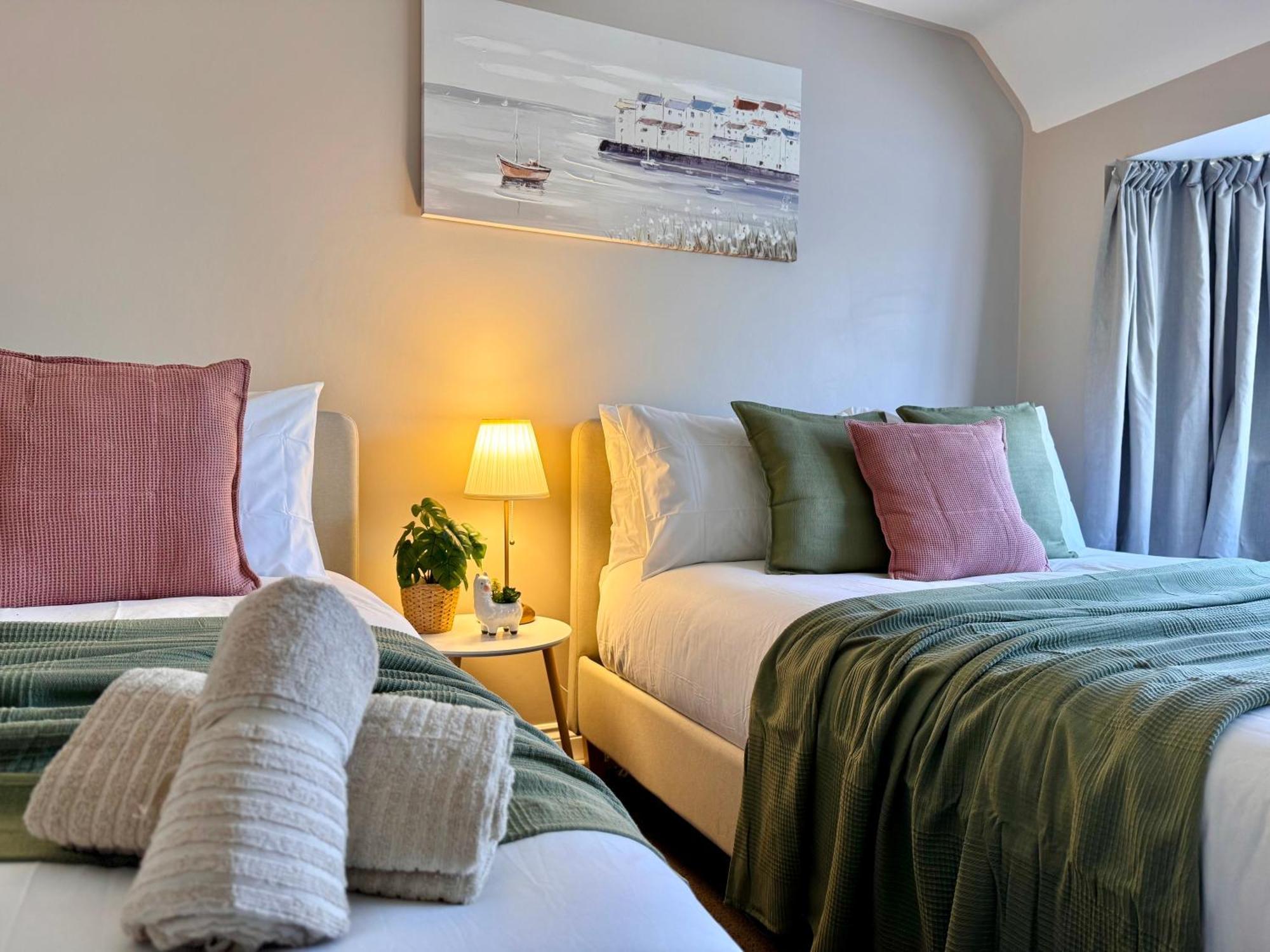 Splendid 2bed For Family 30mi To Ldn Appartamento Londra